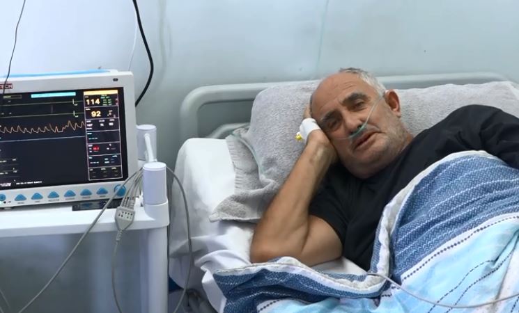 Një nga pacientët e Infektives tregon gjendjen me COVID-19, Zemaj ka një mesazh