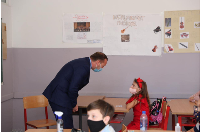 Zemaj me një mesazh për nxënësit