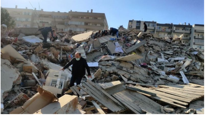 Tërmeti i tmerrshëm në Turqi: Vjen thirrja e ambasadës shqiptare në Ankara