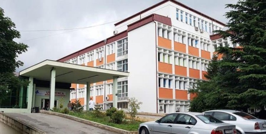 Në Spitalin e Pejës po trajtohen 100 pacientë me koronavirus