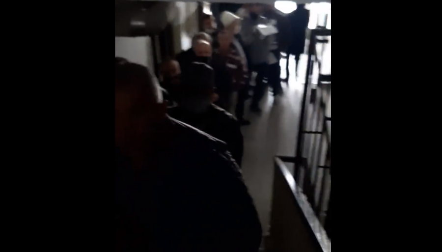 Veteranët presin për pensione, tollovi e madhe dhe mosrespektim masash në Gjakovë