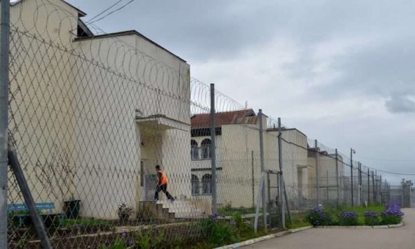 Dy të arratisurit nga burgu i Lipjanit ishin të dënuar për këto vepra penale