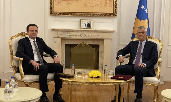 Thaçi: Albin Kurti ka kënduar te Serbia, këndon edhe sot