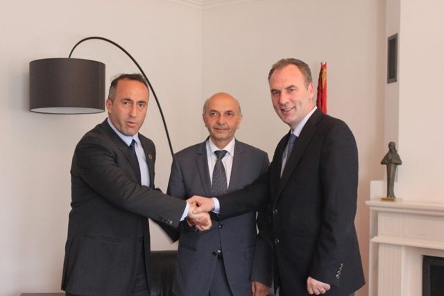 Takohen Mustafa, Haradinaj dhe Limaj – diskutojnë për koalicionin dhe çështjen e Presidentit