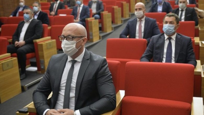 Petkoviq: Nëse nuk formohet Asociacioni, serbët do të largohen nga institucionet e Kosovës