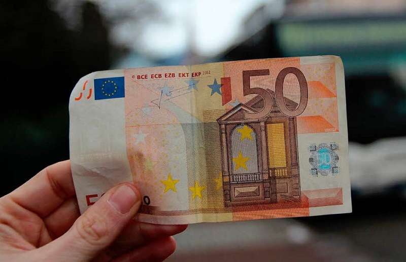 Pas Prishtinës edhe kjo komunë vendos t’i ndajë nga 50 euro për secilin të infektuar me COVID-19