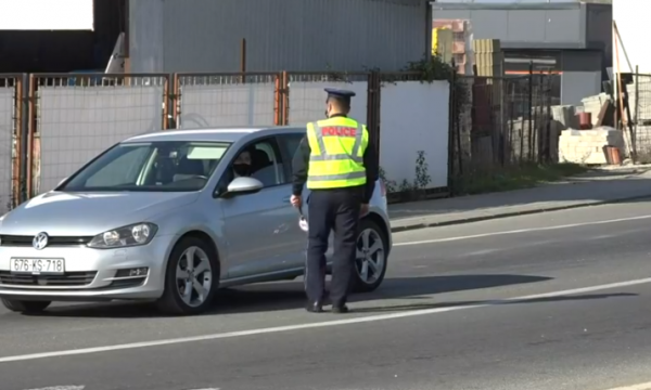 Pas hyrjes në fuqi të masave anti-COVID, Policia e Kosovës po kryejnë kontrolla rigoroze në hyrje të Prishtinës