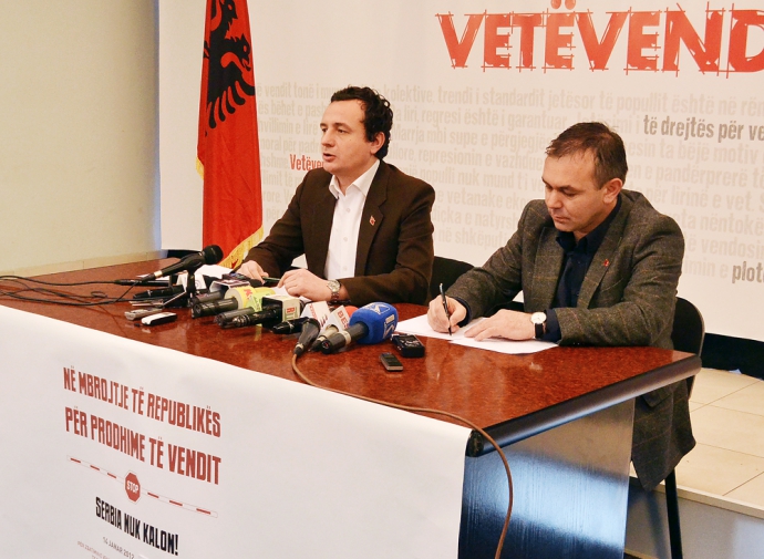 Kurti reagon për marrjen në Hagë të Krasniqit dhe aktakuzën ndaj Selimit: Beogradi sot feston