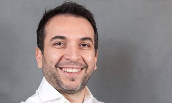 Mjeku kosovar që trajtoi të plagosurit në Vjenë: U turpërova mbrëmë, por terroristi nuk i përfaqëson shqiptarët