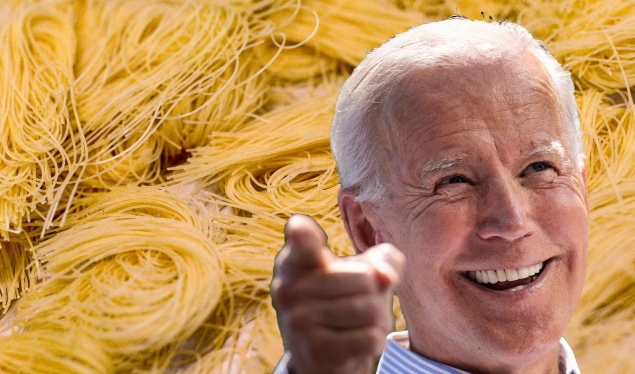 Joe Biden ”i çmendur” pas makaronave!