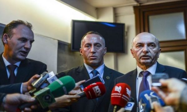 Takohen Mustafa, Hoti, Haradinaj e Limaj