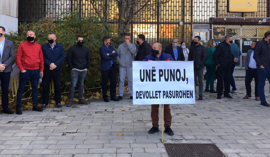 Punëtorët e Telekomit në protestë