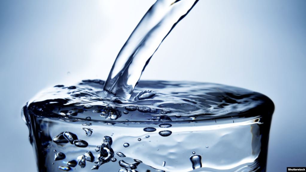 Rregullohet problemi me ujin e pijes në Fushë Kosovë