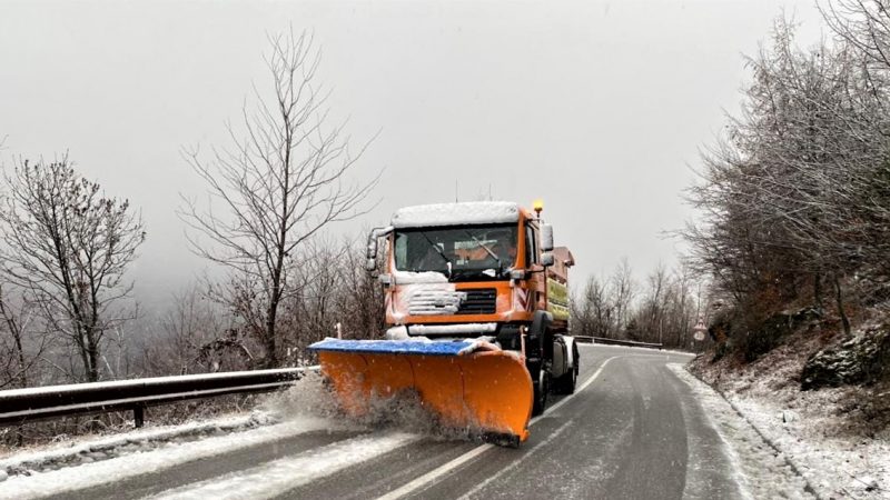 MI tregon se a janë të lira për qarkullim rrugët në Kosovës, pas reshjeve të fundit