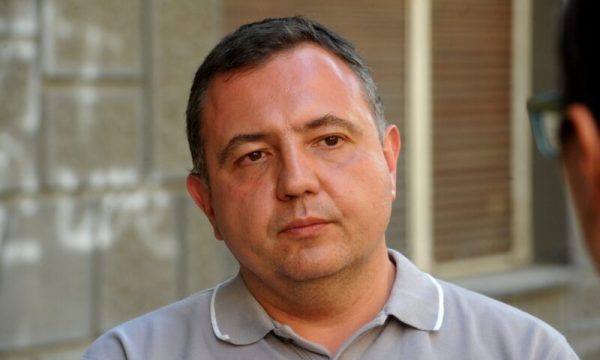 Analisti serb: Rrëzimi i Qeverisë në Kosovë, lojë e Prishtinës, BE-së dhe SHBA-së kundër Serbisë