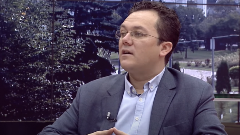Kryetari i Odës së Farmacistëve: Vaksinimi në veri pa lejen e AKPPM, shkelje e ligjeve të Kosovës dhe marrëveshjes së Brukselit