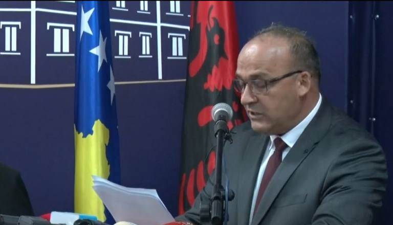 Bulliqi i shkarkon drejtorët e emëruar nga Rudari i LDK-së