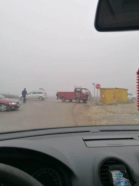 Lëndohen rëndë dy persona në aksidentin në Gllarevë, pesë të tjerë në afërsi të Zllakuqanit