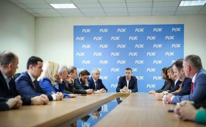 Edhe një dorëheqje në PDK, e dyta për sot