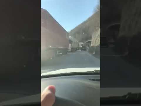 Plagosen dy persona në Kaçanik, konflikti nisi në komunikacion