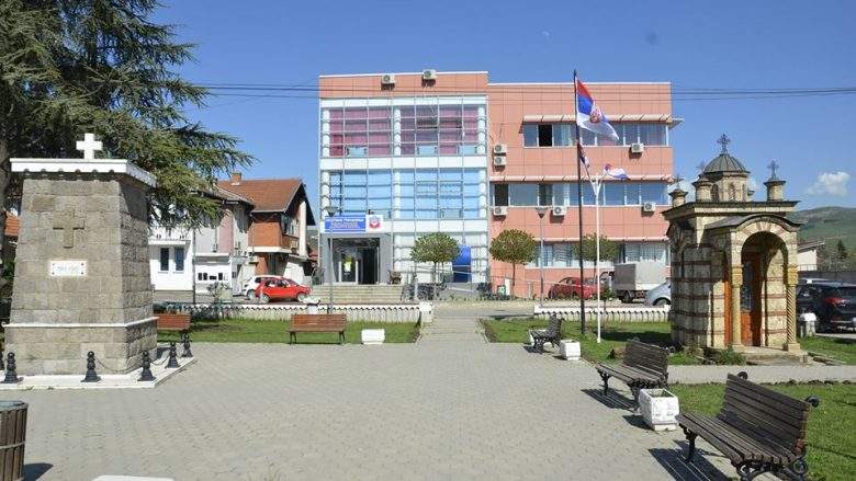 Komuna e Graçanicës ndan rreth 300 mijë euro për OJQ-të e regjistruara në Kosovë