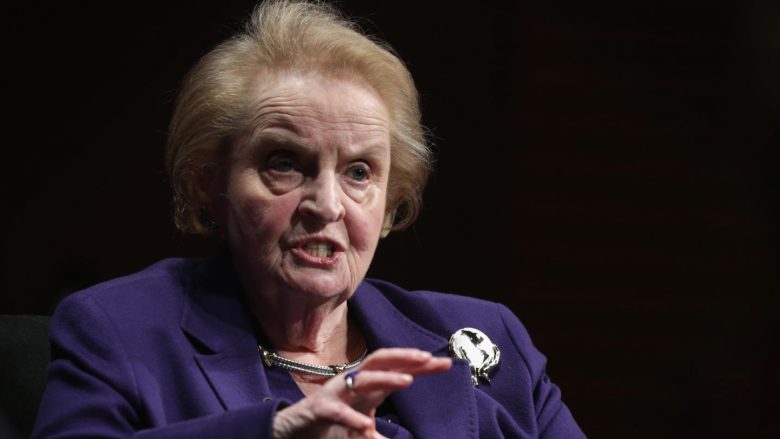 Albright tregon se çka do të bëjë Biden për Kosovën