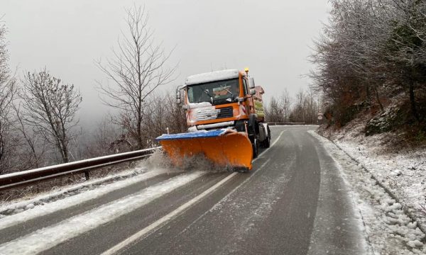 Ministri Abrashi tregon cilat rrugë janë të kalueshme