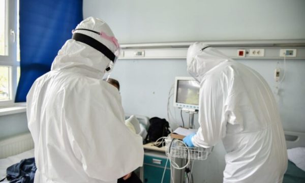 145 pacientë me koronavirus në Spitalin e Pejës, 21 në gjendje të rëndë
