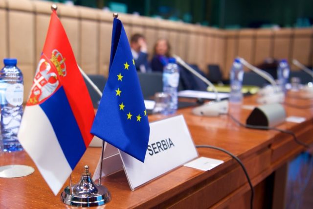 BE i jep ‘shuplakë’ Serbisë, nuk i hap kapitullin e ri