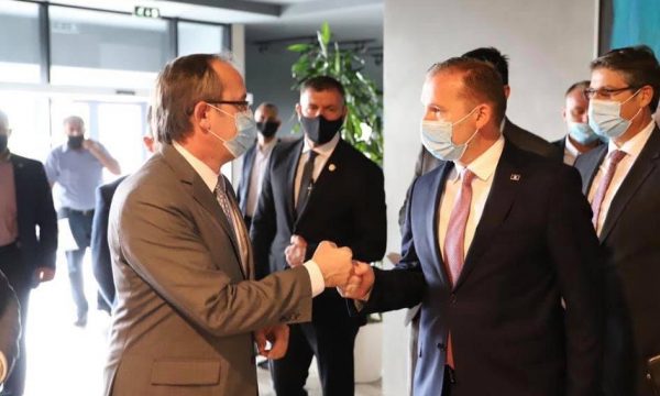 Zemaj pas takimit me Hotin: U dakorduam për vendimet për festat e fundvitit