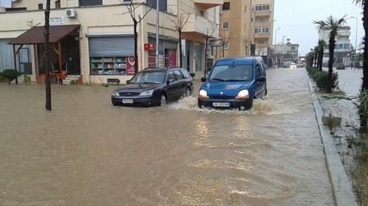 Paralajmërohen përmbytje në Shqipëri, pas reshjeve të vazhdueshme të shiut