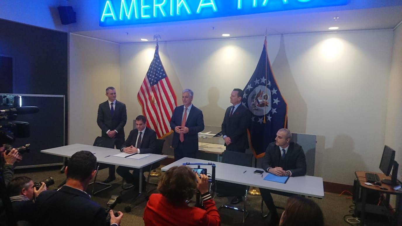 Një vit nga nënshkrimi i marrëveshjes për linjën ajrore Prishtinë-Beograd, flet ish-drejtori i aviacionit