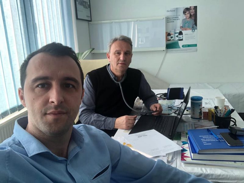 “Djali vdiq, babai nuk e dinte” – Katër anëtarë të familjes Thaçi në frontin e parë të pandemisë, pulmologu rrëfen për vështirësitë