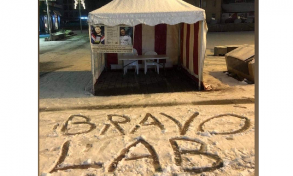“Bravo Lab”, kështu e falenderojnë qytetarët Labinot Tahirin