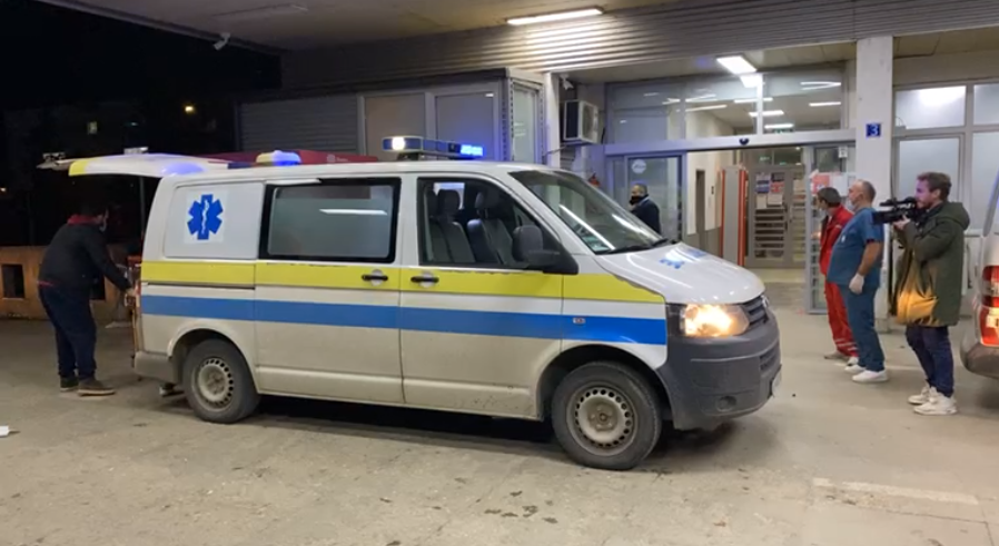 Dy të lënduar nga shpërthimi në Ferizaj në gjendje kritike