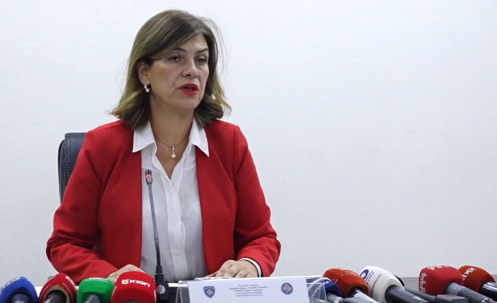Daka thotë se u kërcënua nga partitë politike: Kandidimin ua pamundëson ligji, jo unë