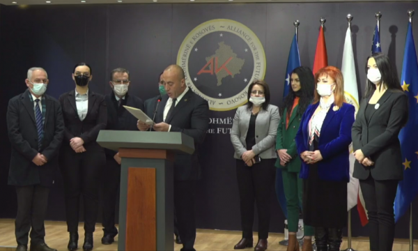 Ramush Haradinaj prezanton kandidatët e rinj të AAK-së