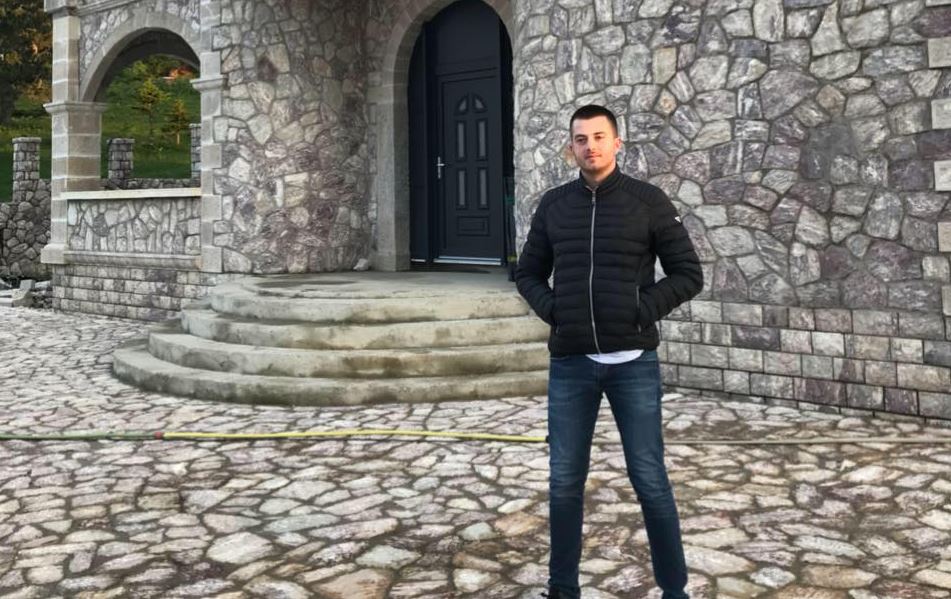 Qëlloi me armë babë, bir e nip, ky është i dyshuari për plagosjen e trefishtë në Pejë