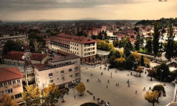 Një grua nga Peja gjendet e vdekur në banesën e saj