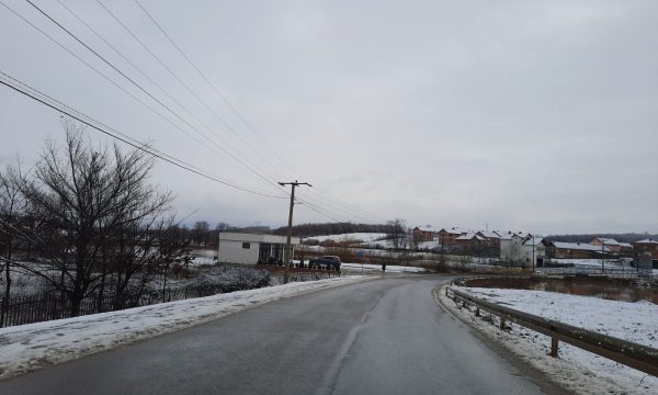 Komuna e Malishevës del me njoftim për situatën e shkaktuar nga vërshimet, një rrugë mbetet e pakalueshme