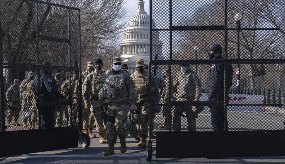 Inaugurimi i Biden: 50 shtetet e SHBA-së bëhen gati për protesta të armatosura
