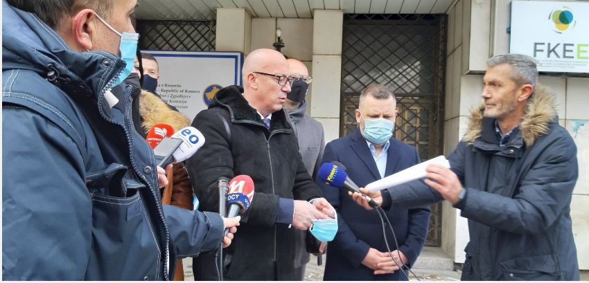 Lista Serbe dorëzon në KQZ listën e kandidatëve për deputetë