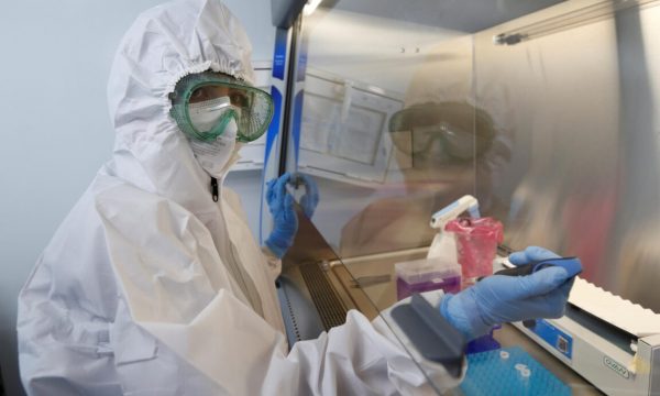 Zbulohet një variant i rrallë i koronavirusit në Itali