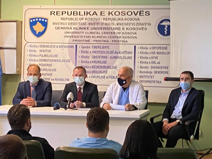 Dy anesteziologë të riinfektuar me koronavirus