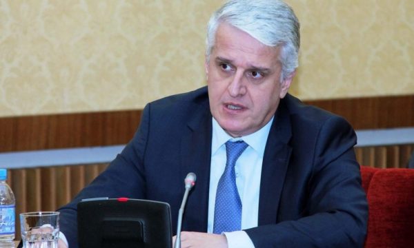 Pandeli Majko-Albin Kurtit: Bashkimi kombëtar ide e shekullit të kaluar, drejtoje shtetin e Kosovës