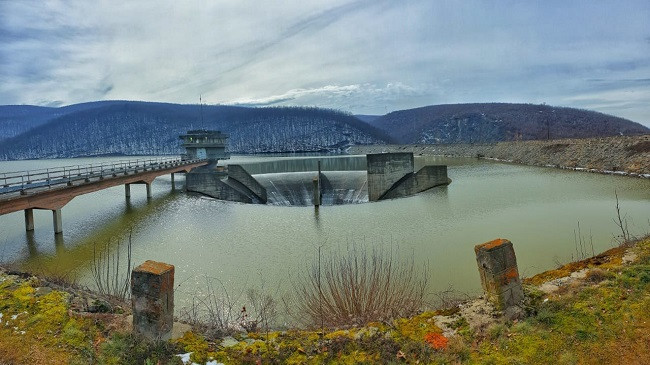 Ujësjellësi ‘Prishtina’ njofton për nivelin e ujit në liqenet e Batllavës dhe Badovcit