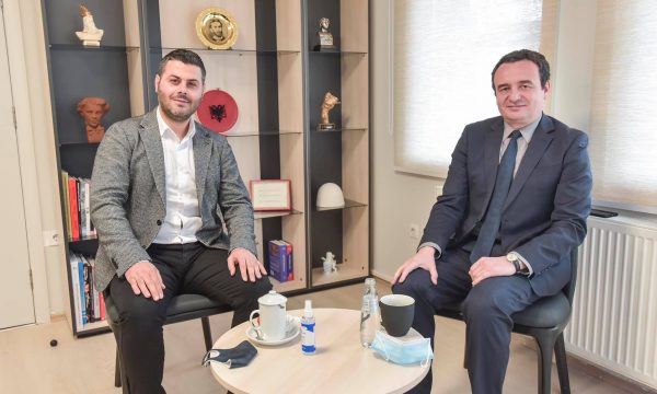 Ish-shefi i shtabit zgjedhor të AAK-së në Rahovec i bashkohet Vetëvendosjes