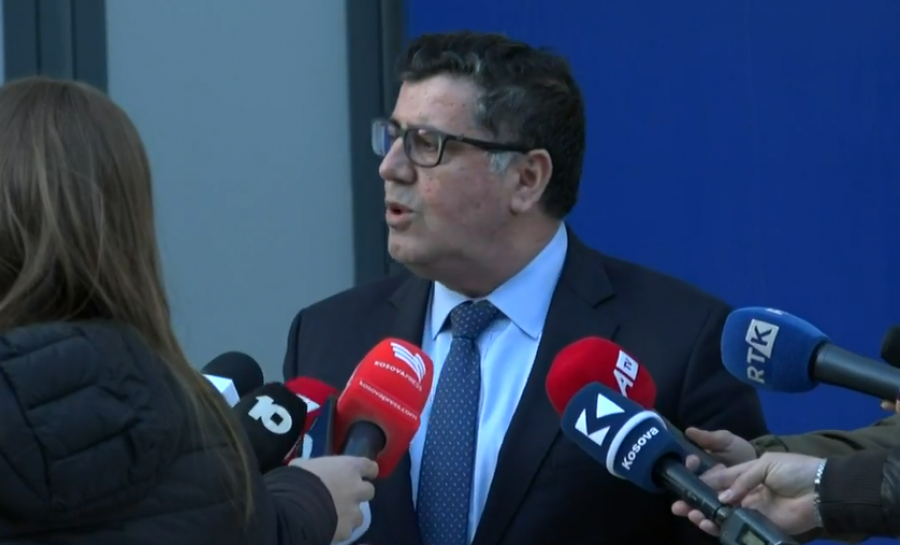 Përfundon mbledhja e Kryesisë së LDK-së, Lutfi Haziri tregon nëse do ta votojnë Vjosa Osmanin presidente