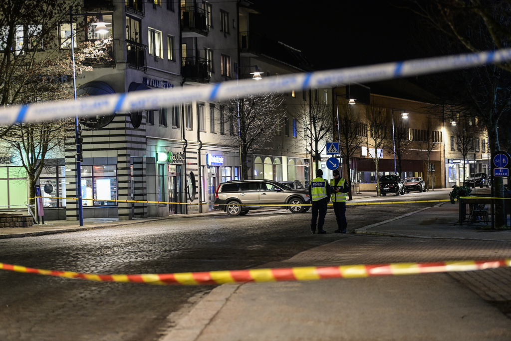 Sulm terrorist në Suedi, qëllohen tetë njerëz me thikë