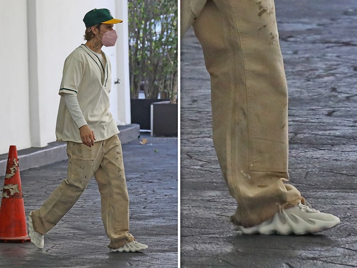 Justin Bieber shfaqet me modelin e ri të Adidas, s’duken të bukura, por janë të shtrenjta